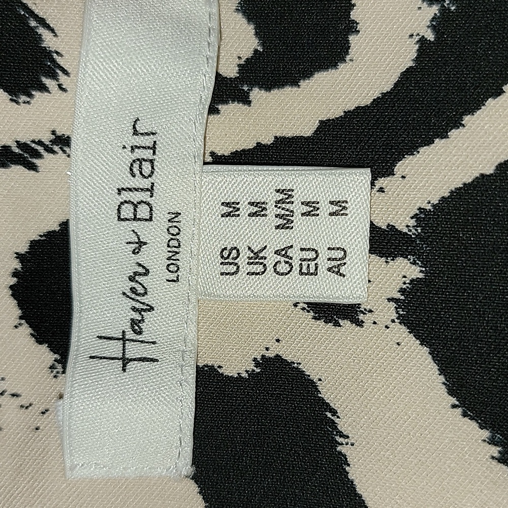 Haver & Blair London Zebra Print Pull-On Pants Size Medium EUC - Picture 9 of 13